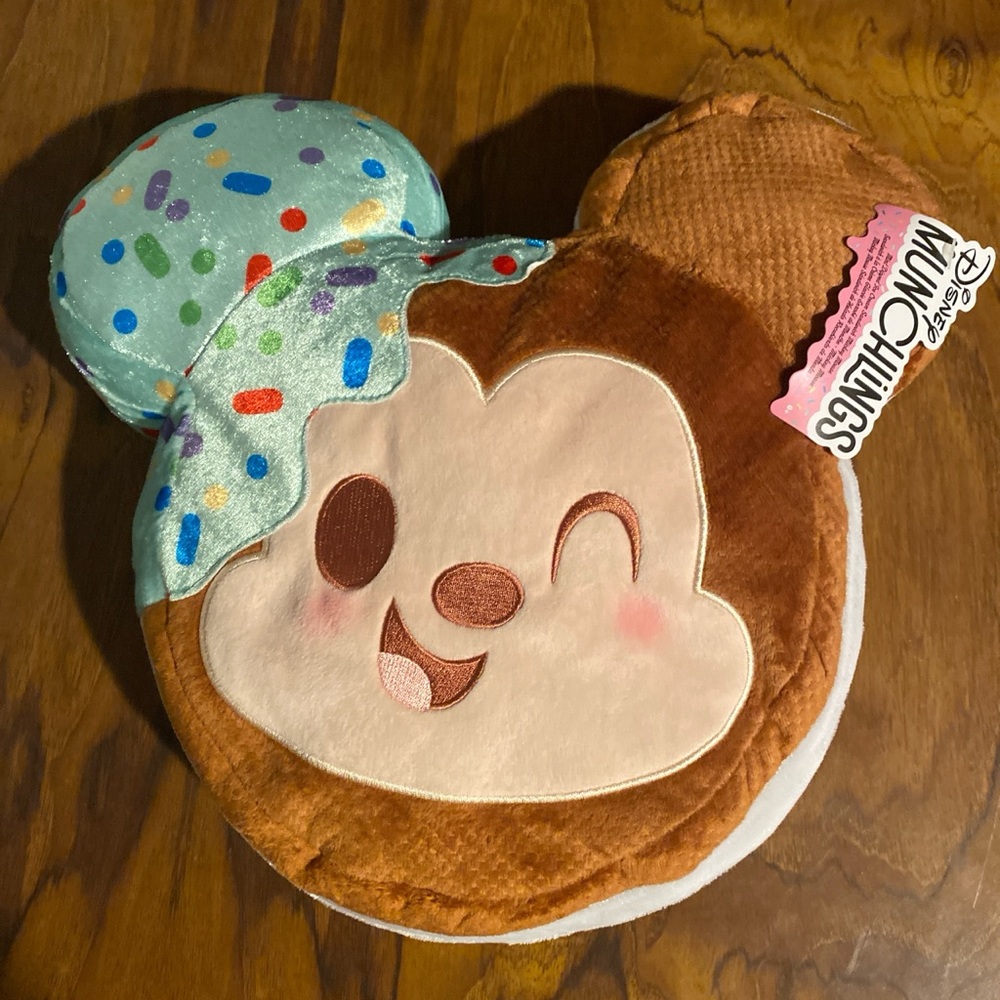 New muchling Disney Mickey Mouse Ice Cream Plush - Brown and Blue